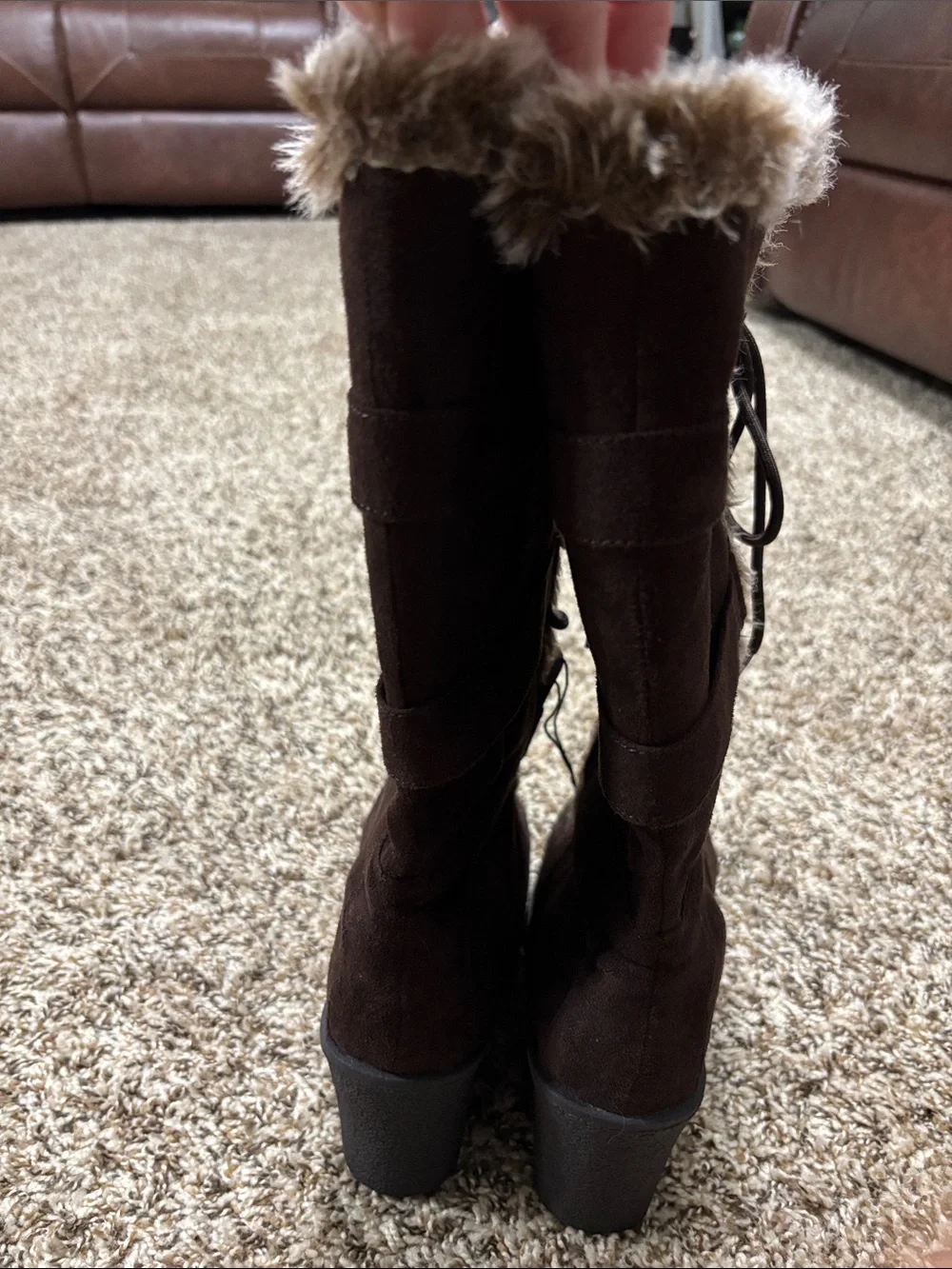 NWOT American Eagle Mukluk Wedge Boots Womens 7 Brown Faux Suede Fur Y2K Sherpa